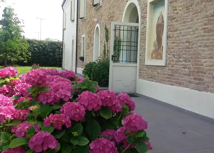Relais Roncuzzi 호텔 4*