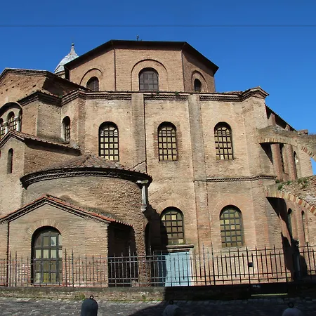 Relais Roncuzzi San Pancrazio (Florence)