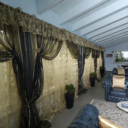 Relais Roncuzzi 4*