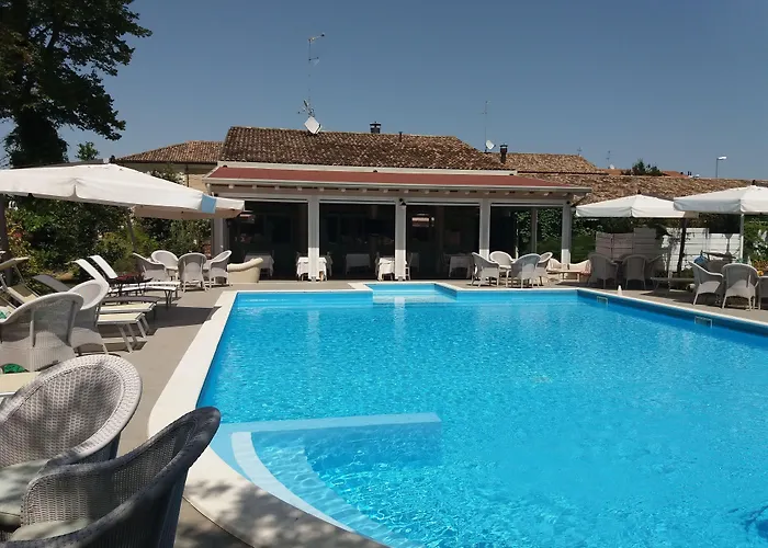 Relais Roncuzzi San Pancrazio (Florence)