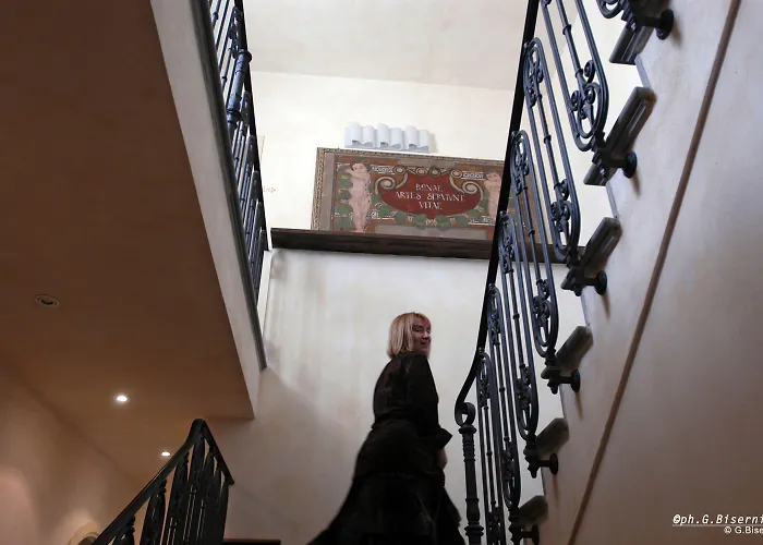 Отель Relais Roncuzzi 4*