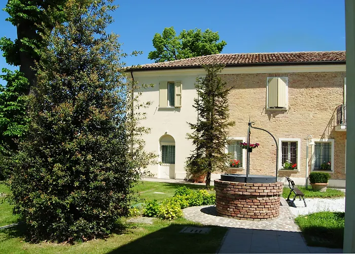 Relais Roncuzzi 4*