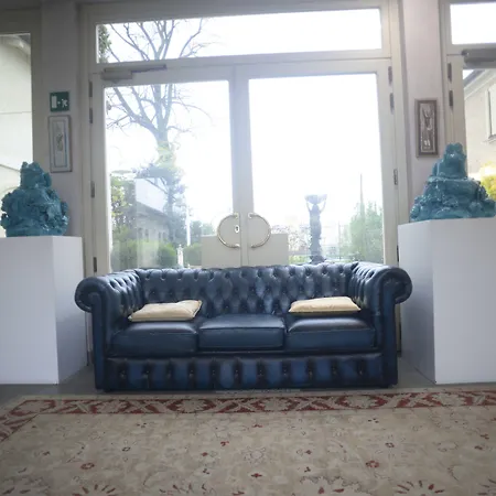 Relais Roncuzzi 4* San Pancrazio (Florence)