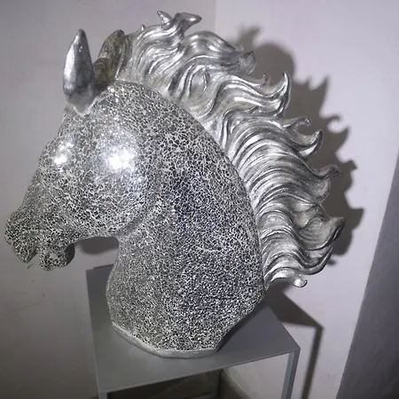 Relais Roncuzzi فندق